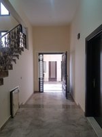 9 bedrooms Villa in Abu Dhabi, UAE No. 5568 - Image 5