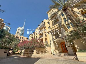 2 bedrooms Apartment in Old Town, UAE No. 55833