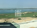 2 bedrooms Apartment in Yas Island, UAE No. 5622 - apartment in Dubai