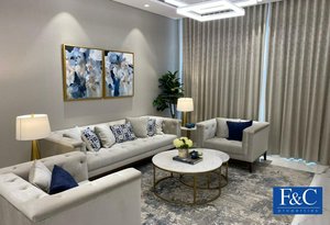 1 bedroom Apartment in Dubai Hills Estate, UAE No. 574