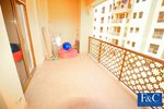 1 bedroom Apartment in Old Town, UAE No. 575 - Image 6