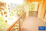 1 bedroom Apartment in Old Town, UAE No. 575 - Image 7