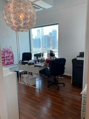 100m² Office in Business Bay, UAE No. 5909