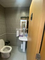 100m² Office in Business Bay, UAE No. 5909 - Image 2