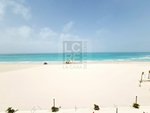 2 bedrooms Apartment in Saadiyat Island, UAE No. 5944 - apartment in Dubai