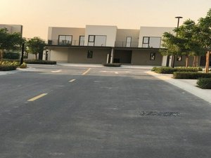 3 bedrooms Villa in Dubai, UAE No. 5970