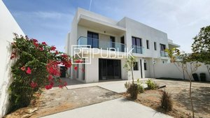 4 bedrooms Villa in ASPENS, Yas Island, UAE No. 59951