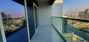 Studio in VERA RESIDENCES, Dubai, UAE No. 59958