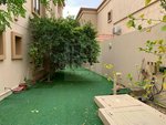5 bedrooms Villa in Al Raha Golf Gardens, UAE No. 6017 - Image 16