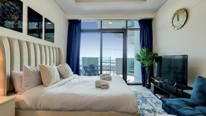 33.0m² Apartment in AZIZI FARHAD, Dubai Healthcare City, UAE No. 60353