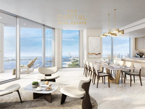 Studio in PALM BEACH TOWERS 3, Dubai, UAE No. 60589