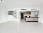 3 bedrooms Villa in Al Samha, UAE No. 6060 - Image 2