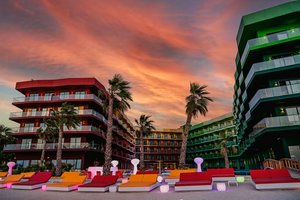 2 bedrooms Apartment in THE COTE D`AZUR HOTEL, The World Islands, UAE No. 60797