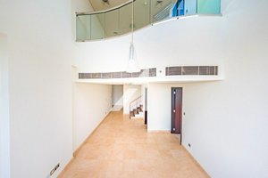 2 bedrooms Duplex in SKY GARDENS, Dubai, UAE No. 60988