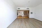 1 bedroom Apartment in WATER'S EDGE, Yas Island, UAE No. 61250 - Image 8