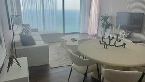 2 bedrooms Apartment in 52-42 (FIFTY TWO FORTY TWO TOWER), Dubai, UAE No. 61976