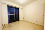 1 bedroom Apartment in Dubai, UAE No. 6409 - Image 6