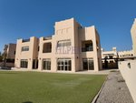 5 bedrooms Villa in Al Hamra Village, UAE No. 64741 - villa in Dubai