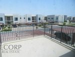 2 bedrooms Townhouse in Dubai, UAE No. 6483 - Image 3