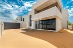 5 bedrooms Villa in Yas Island, UAE No. 6495 - villa in Dubai