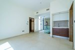 5 bedrooms Villa in Yas Island, UAE No. 6495 - Image 4