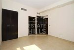 3 bedrooms Apartment in Remraam, UAE No. 6534 - Image 4