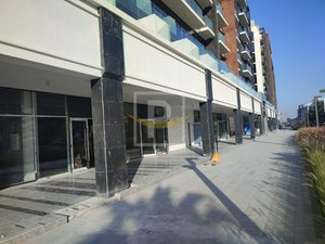 84.4m² Shop in Meydan, UAE No. 6552