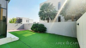 5 bedrooms Villa in DAMAC Hills (Akoya by DAMAC), UAE No. 6569
