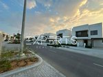 3 bedrooms Townhouse in Yas Island, UAE No. 66004 - townhouse in Dubai