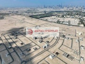 915m² Land in Dubai, UAE No. 66163