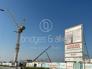 2 bedrooms Apartment in Dubai, UAE No. 66269