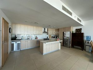 3 bedrooms Apartment in Al Raha Beach, UAE No. 67082
