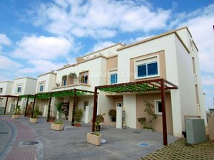 4 bedrooms Villa in Al Reef, UAE No. 67359