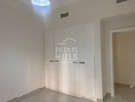 3 bedrooms Apartment in Remraam, UAE No. 6833 - Image 8