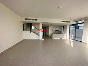 4 bedrooms Villa in Dubai Hills Estate, UAE No. 7019