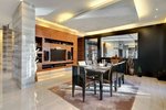 5 bedrooms Villa in Dubai, UAE No. 7030 - Image 2