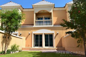 1 bedroom Townhouse in Jumeirah Village Triangle, UAE No. 7044