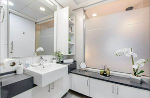 Studio in Dubai, UAE No. 7103