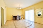 3 bedrooms Villa in Abu Dhabi Gate City, UAE No. 721 - Image 8