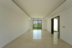 4 bedrooms Villa in Yas Island, UAE No. 7257 - Image 8