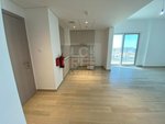 1 bedroom Apartment in Yas Island, UAE No. 7529 - Image 3