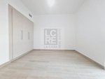 1 bedroom Apartment in Yas Island, UAE No. 7529 - Image 8