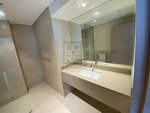 1 bedroom Apartment in Yas Island, UAE No. 7529 - Image 9