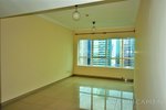 1 bedroom Apartment in Jumeirah Lake Towers, UAE No. 7539 - apartment in Dubai