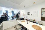 2 bedrooms Apartment in Palm Jumeirah, UAE No. 768 - Image 5