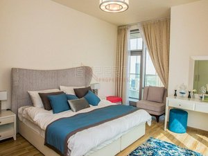 4 bedrooms Apartment in Business Bay, UAE No. 7825