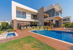 4 bedrooms Villa in Jumeirah Beach Residence, UAE No. 795