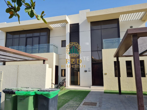 3 bedrooms Townhouse in DAMAC Hills (Akoya by DAMAC), UAE No. 8128