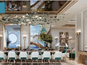 5 bedrooms Apartment in Dubai Harbour, UAE No. 8151