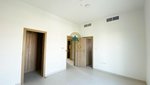 4 bedrooms Townhouse in Dubai Land, UAE No. 8204 - Image 4